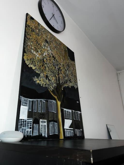 1-Bed Flat With Fast Wi-Fi In Prime Location 15Mins From Central 伦敦 外观 照片