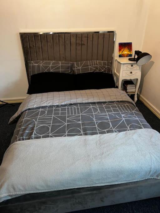 1-Bed Flat With Fast Wi-Fi In Prime Location 15Mins From Central 伦敦 外观 照片